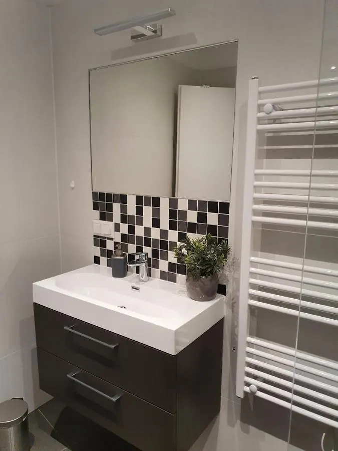 Apartment Smarte Dachgeschosswohnung Mit 2 Terrassen Direkt Am Hauptbahnhof Vienna Austria